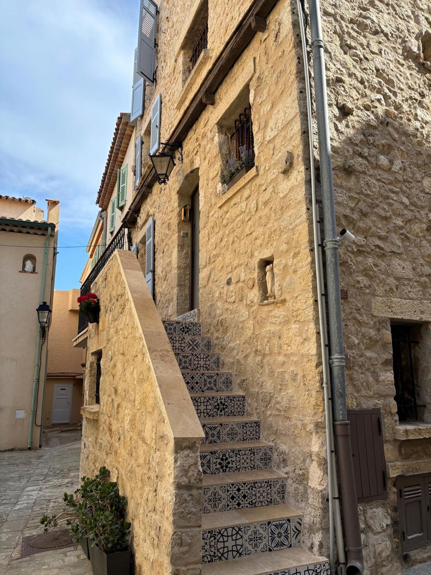 דירות La Pablita, Vieil Antibes, Remparts חדר תמונה